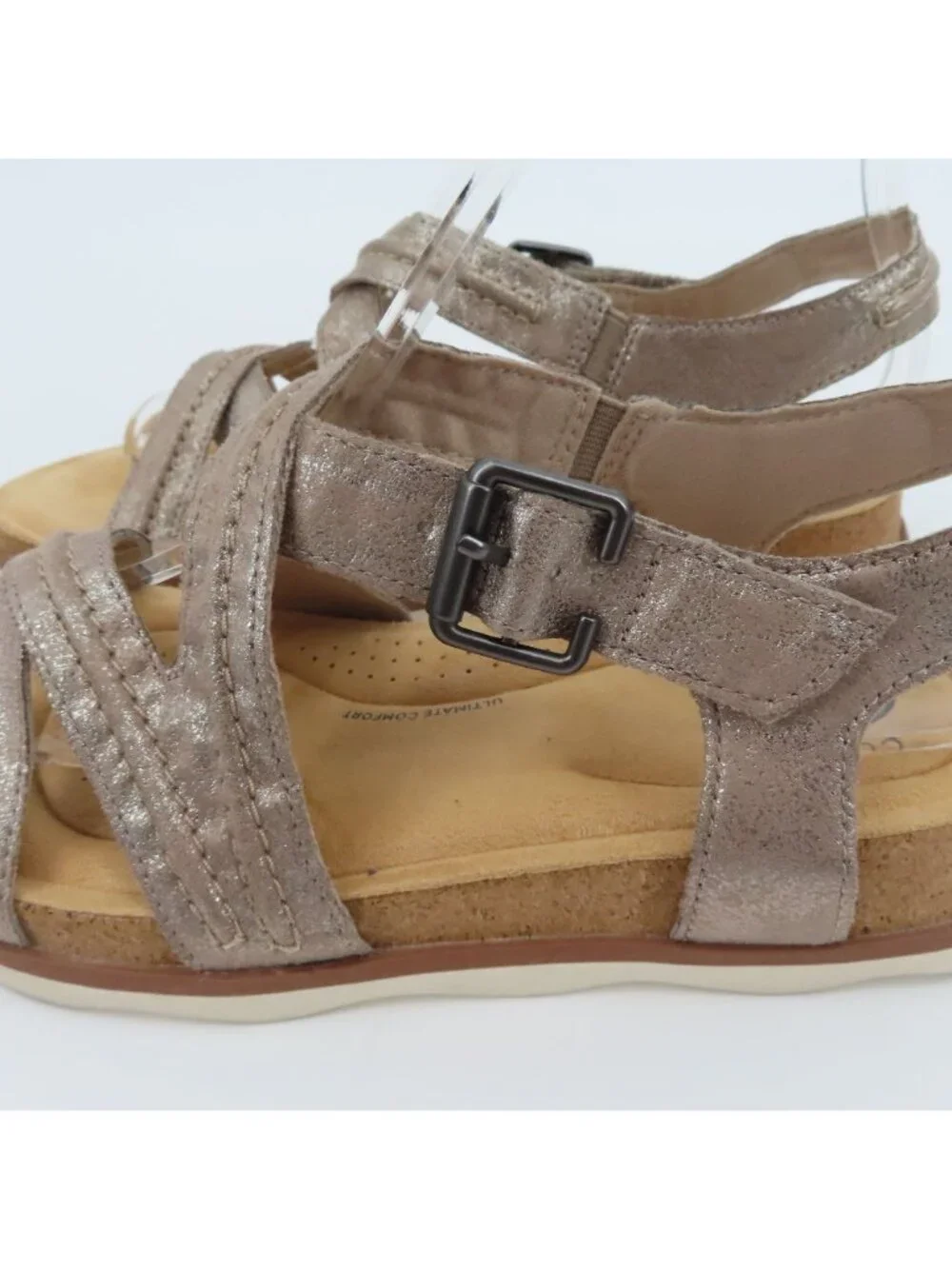 Clarks Collection Women 9M Shimmer Beige Synthetic Strappy Comfort Sandals Shoes
